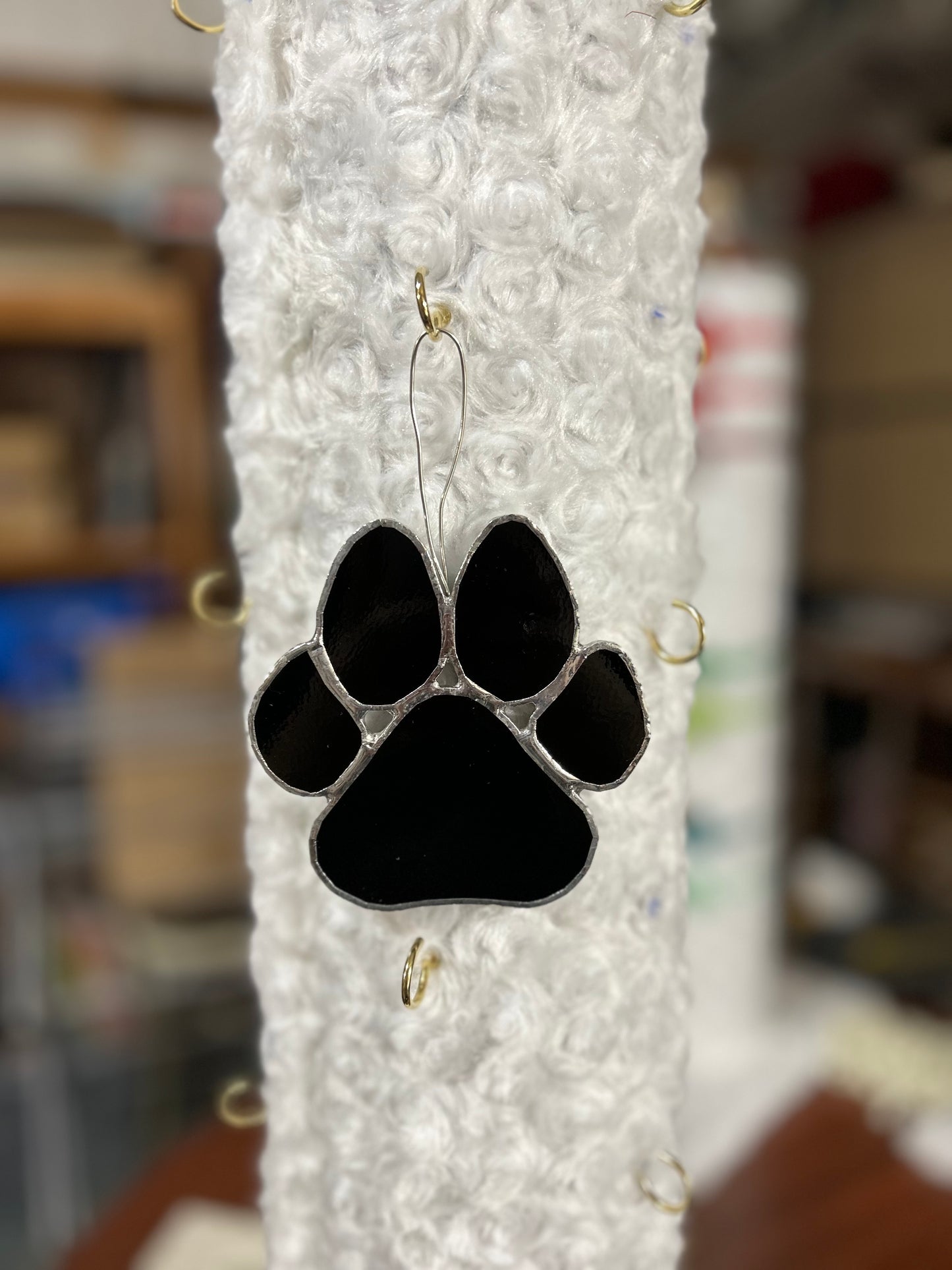 Black Lg Paw Print