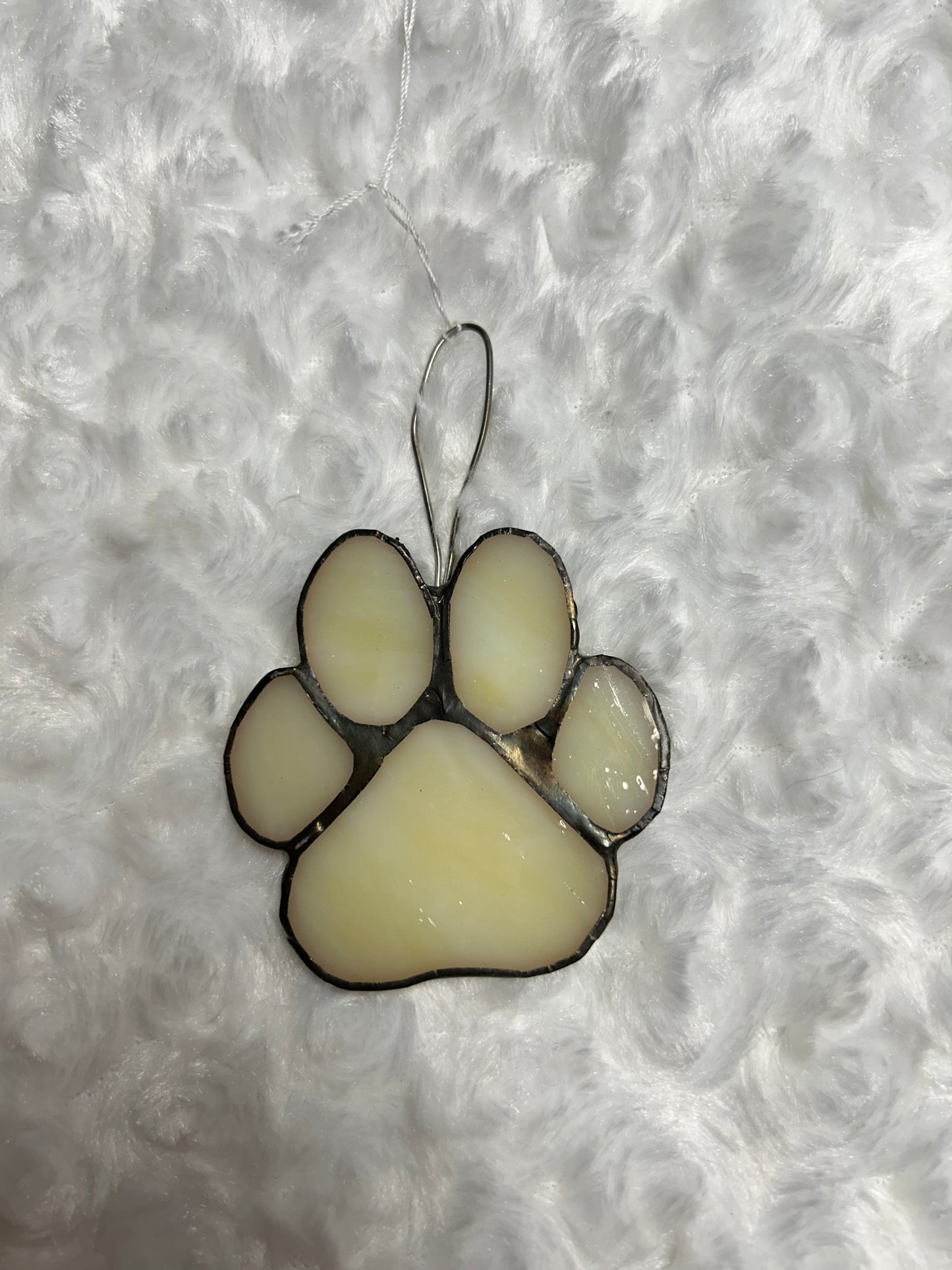 Cream Sm Paw Print